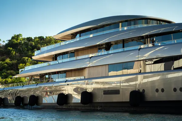 Superyachts_AdobeStock_887989616.jpeg